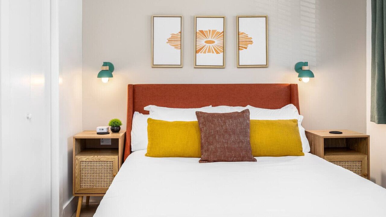 Photo of Bedroom in Hillsboro Village