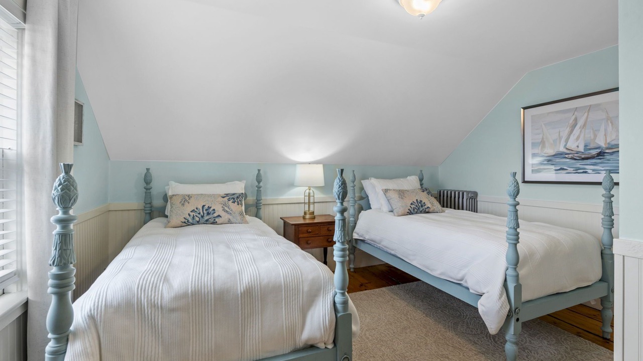 Photo of Bedroom in Marblehead