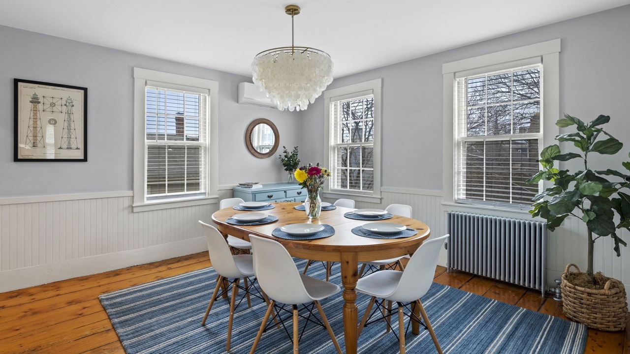 Photo of Bedroom in Marblehead
