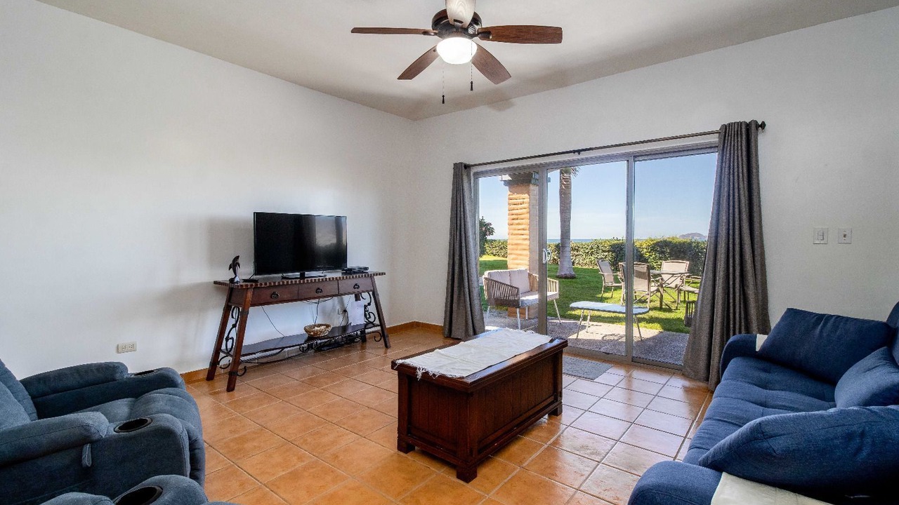 Photo of Livingroom in San Carlos