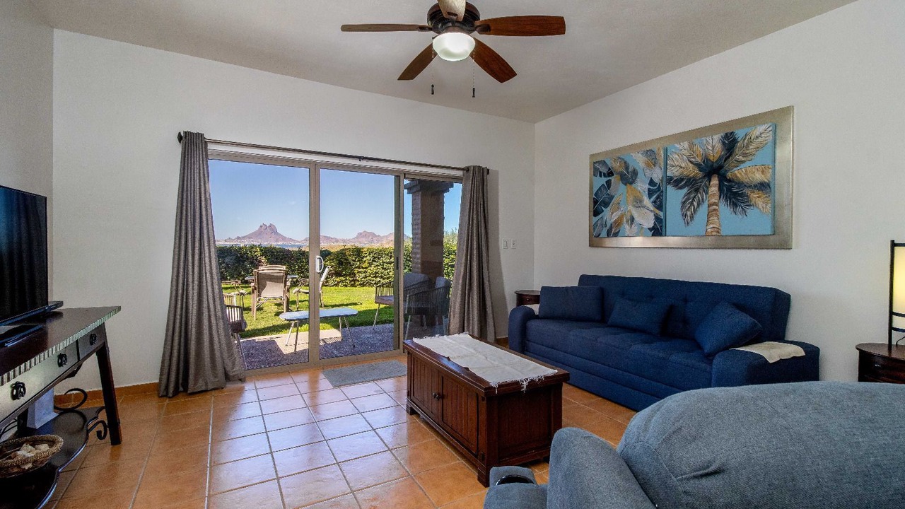 Photo of Livingroom in San Carlos