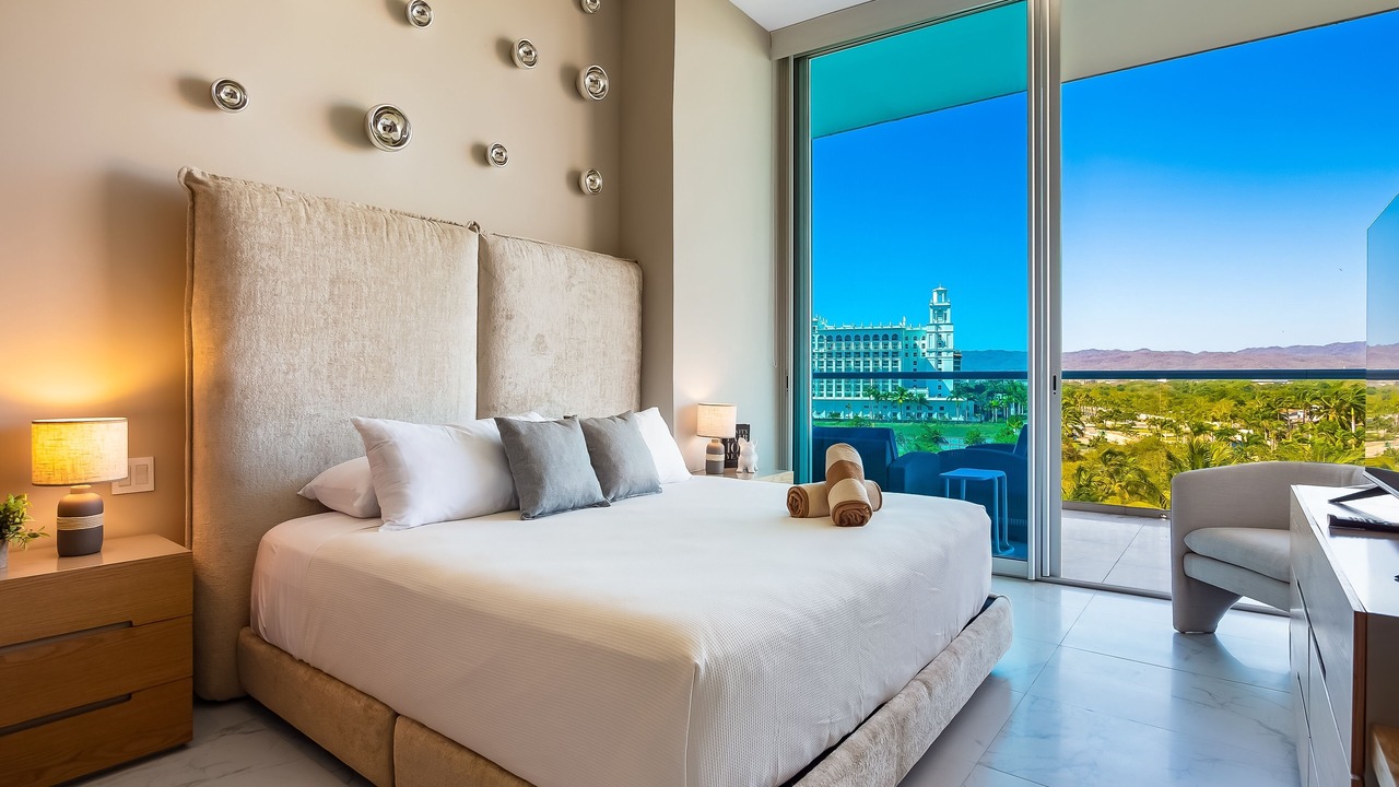 Photo of Bedroom in Flamingos