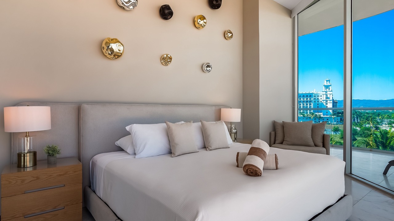 Photo of Bedroom in Flamingos