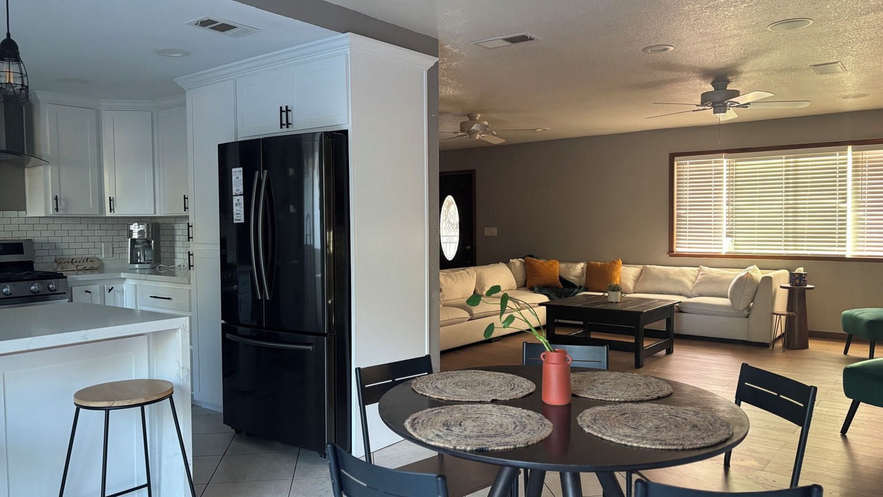 Photo of Others in Lincoln