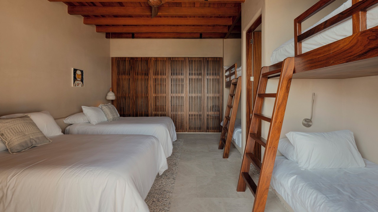 Photo of Bedroom in Zihuatanejo