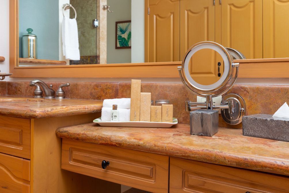 Photo of Bathroom in Flamingos