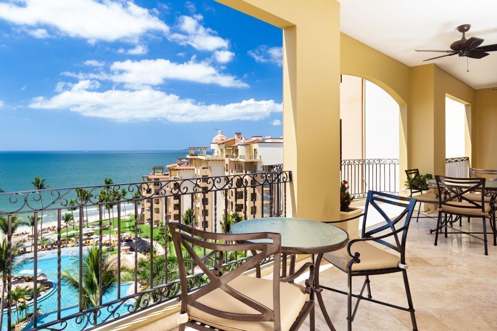 Photo of Patio Balcony in Flamingos