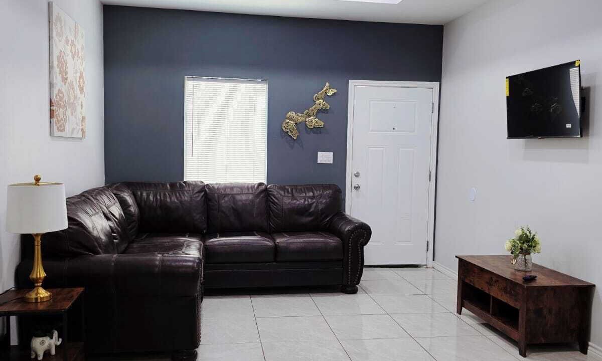 Photo of Livingroom in Weslaco