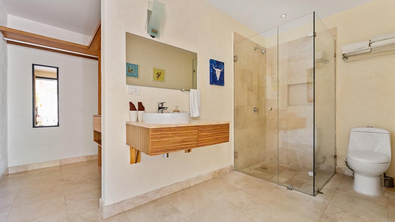 Photo of Bathroom in North End