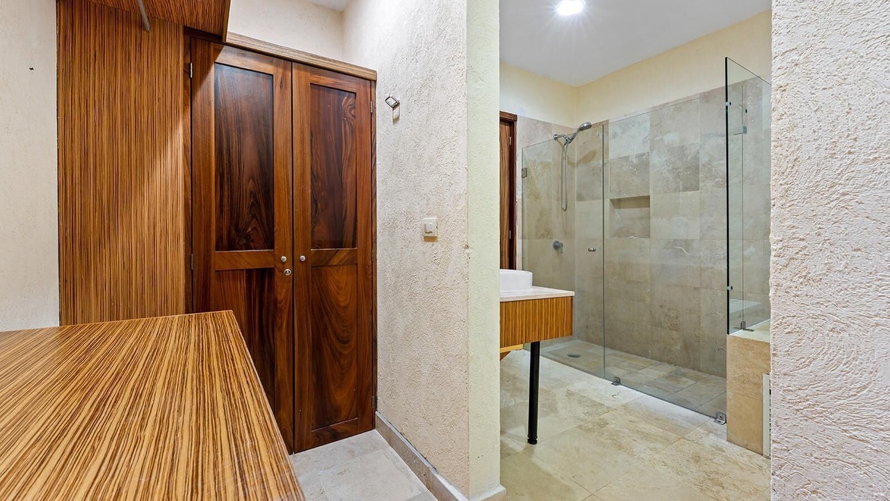 Photo of Bathroom in North End