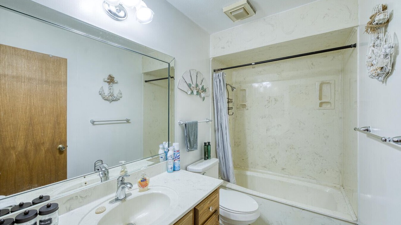Photo of Bathroom in Pharr
