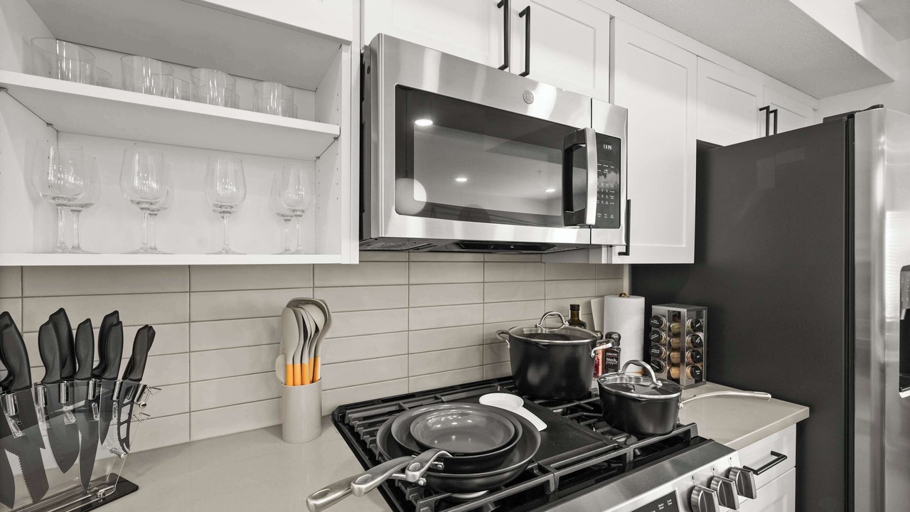 Photo of Kitchen in People's Freeway