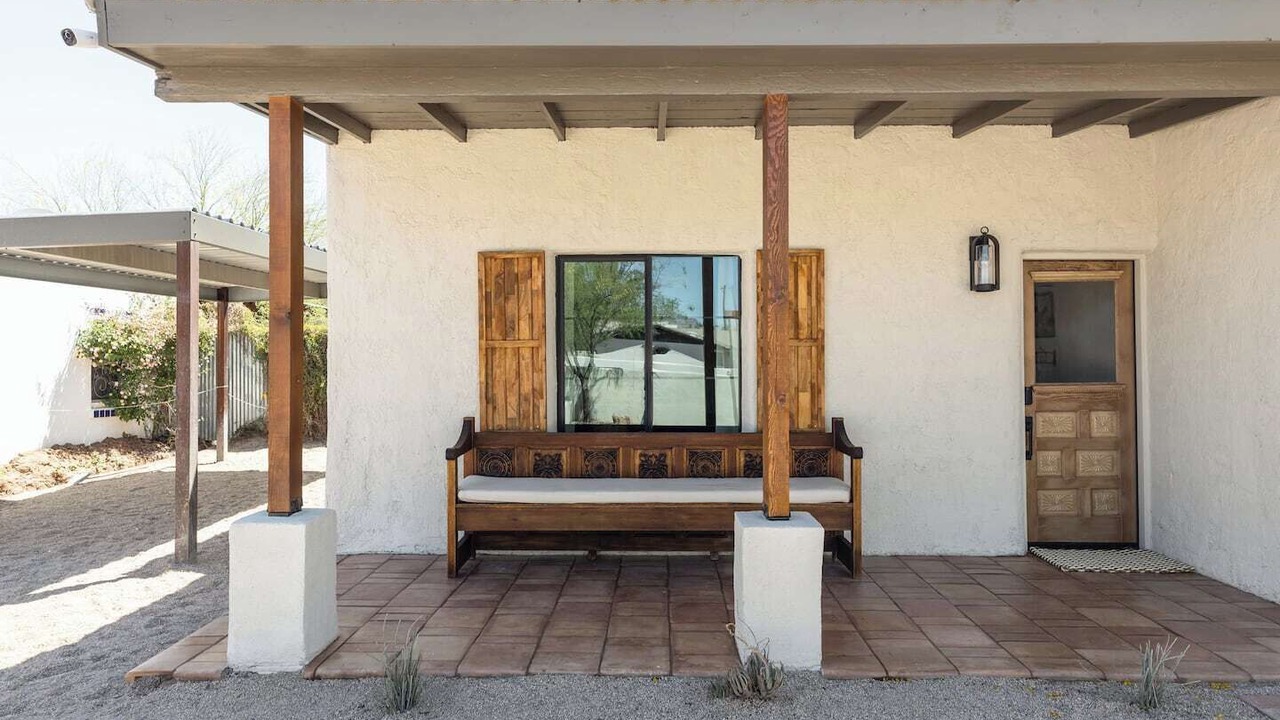 Photo of Outdoor in Blenman-Elm