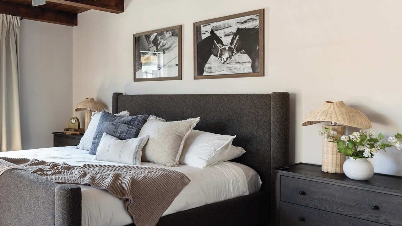 Photo of Bedroom in Blenman-Elm