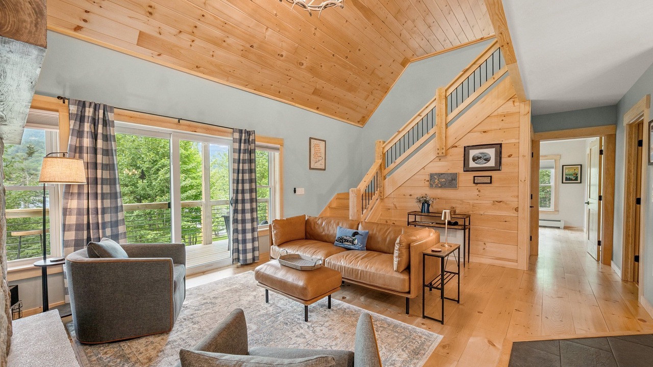 Photo of Livingroom in Rangeley