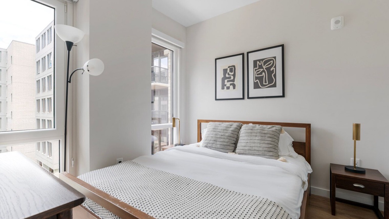 Photo of Bedroom in Columbia Heights