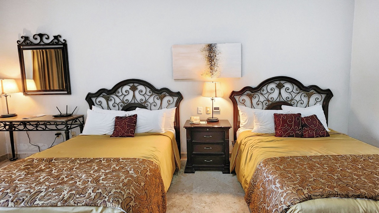 Photo of Bedroom in Flamingos