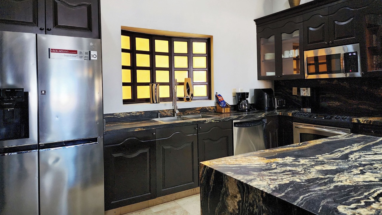 Photo of Kitchen in Flamingos
