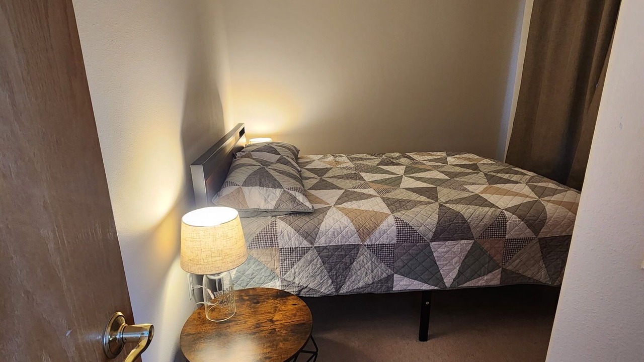 Photo of Bedroom in Valdez