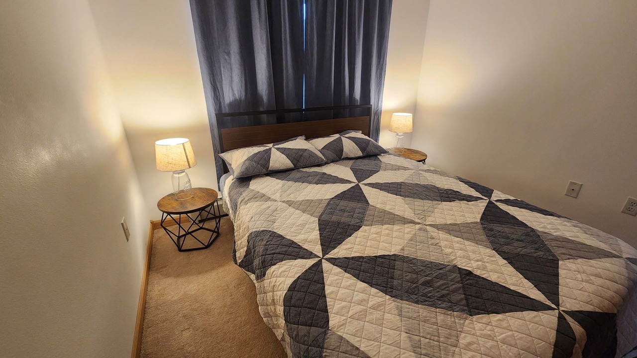Photo of Bedroom in Valdez