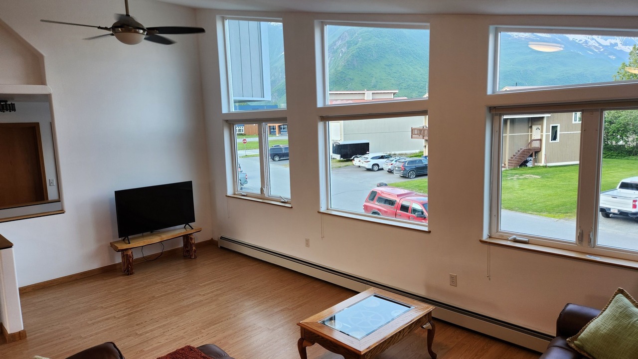Photo of Livingroom in Valdez