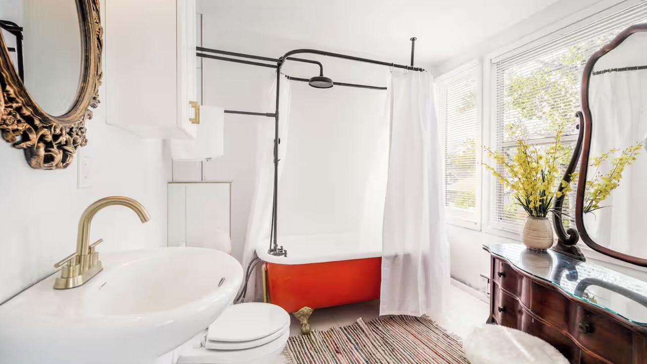 Photo of Bathroom in East Central