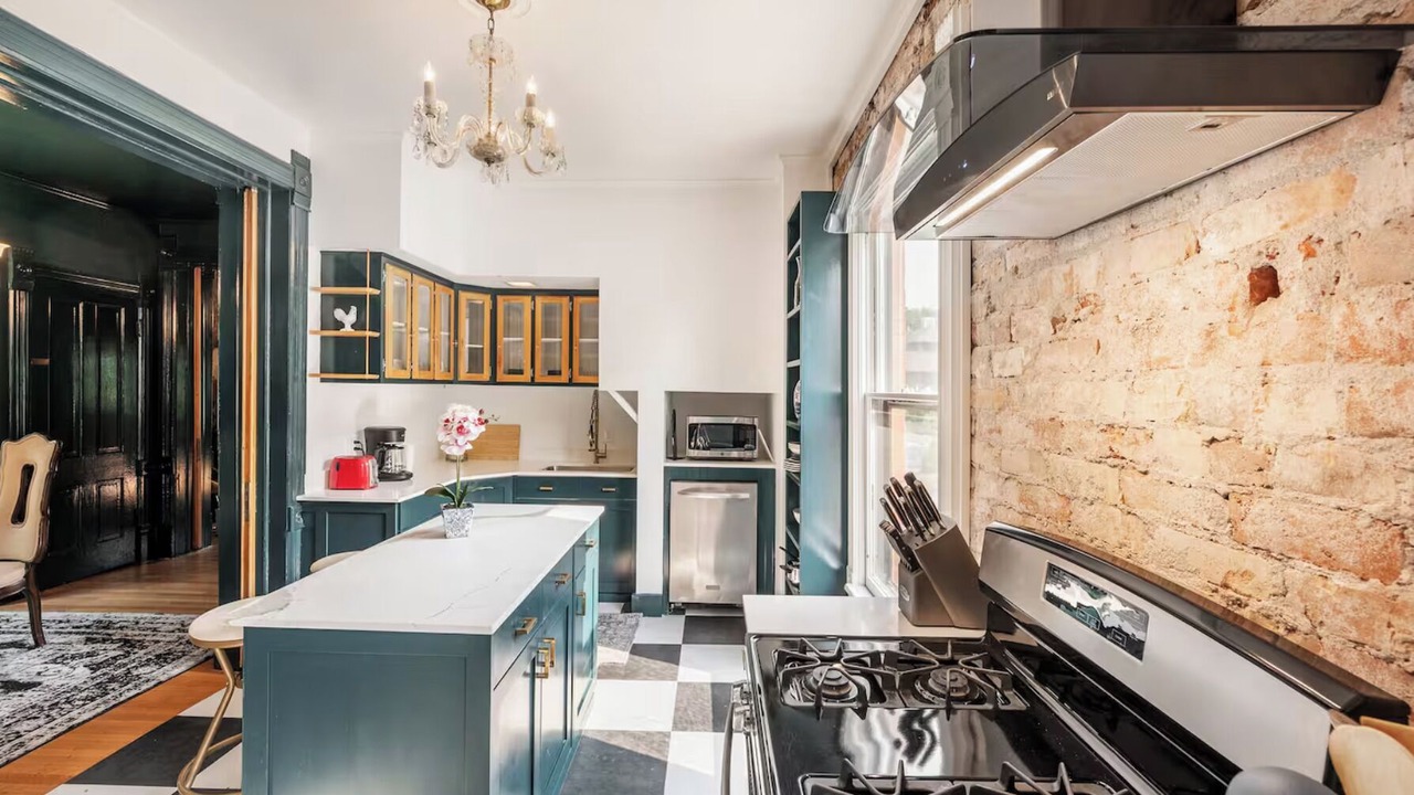 Photo of Kitchen in East Central