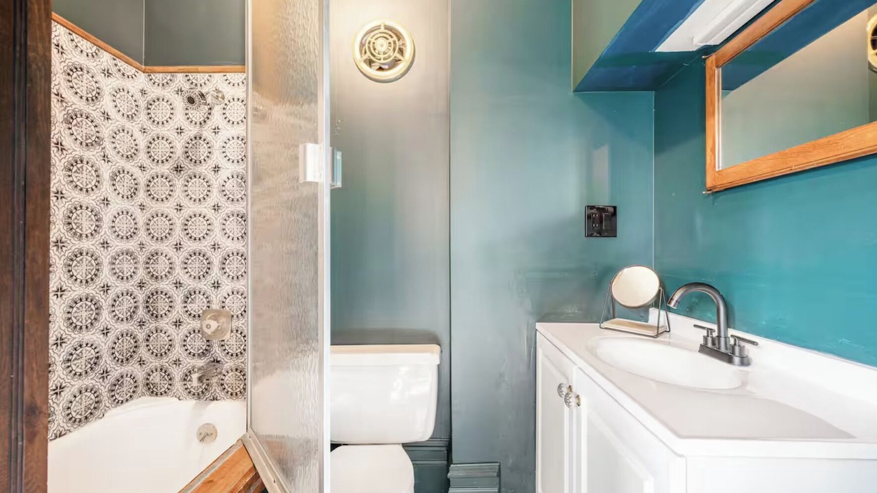 Photo of Bathroom in East Central