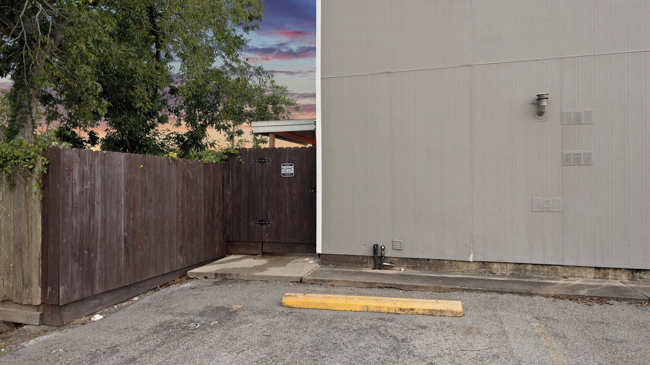 Photo of Outdoor in Bacliff