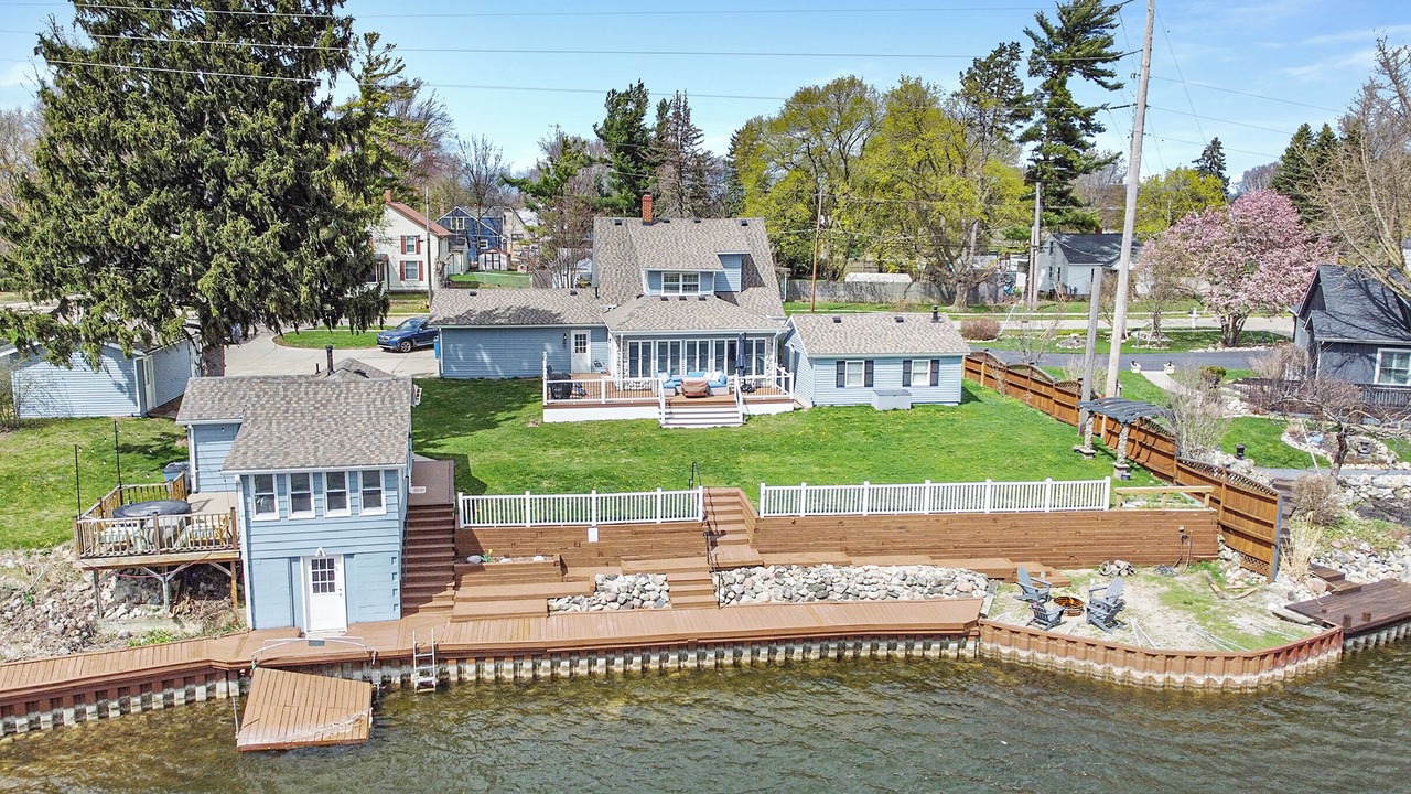 Photo of Outdoor in Linden