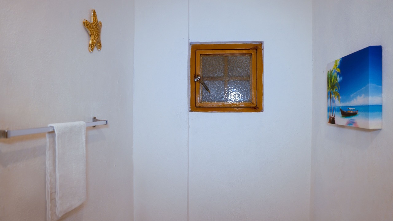 Photo of Bathroom in Romantic Zone