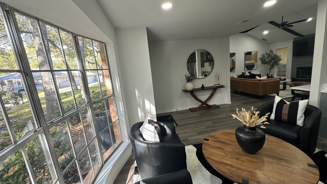 Photo of Livingroom in North Arlington