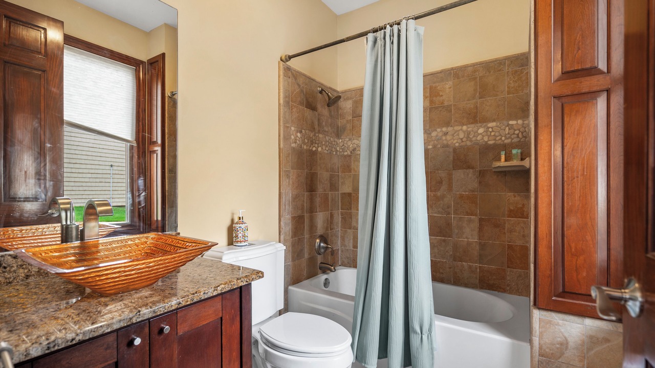 Photo of Bathroom in Drayton Plains