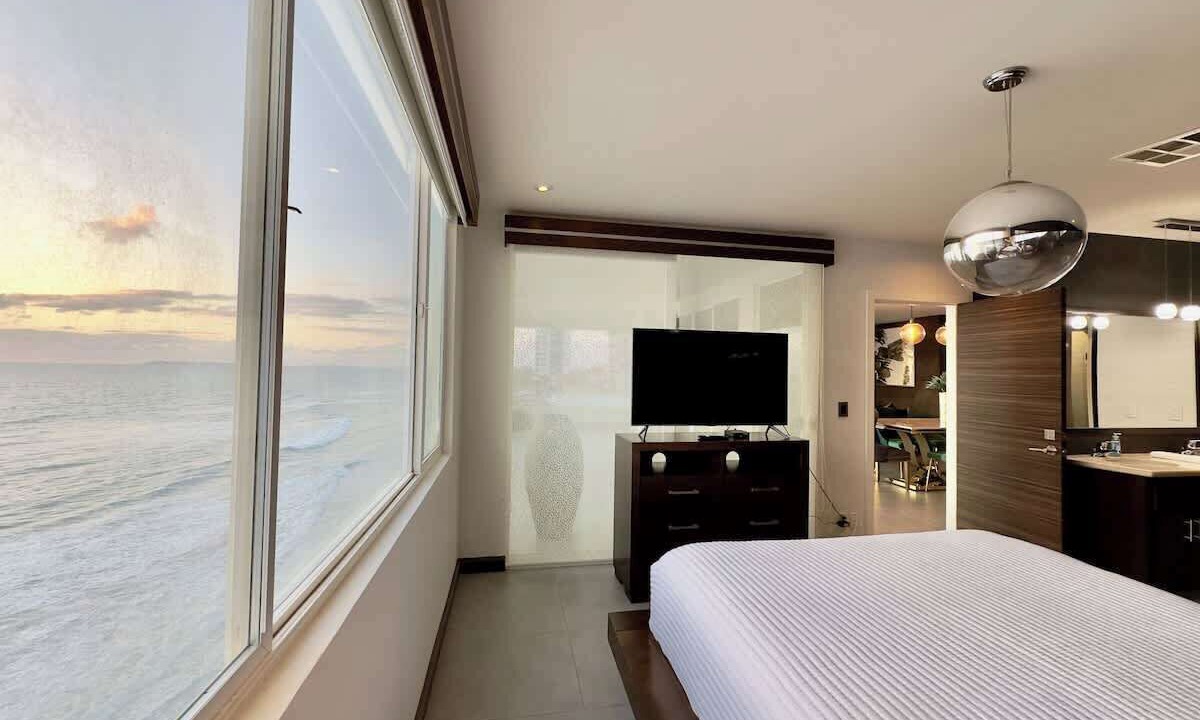 Photo of Bedroom in Costa de Oro