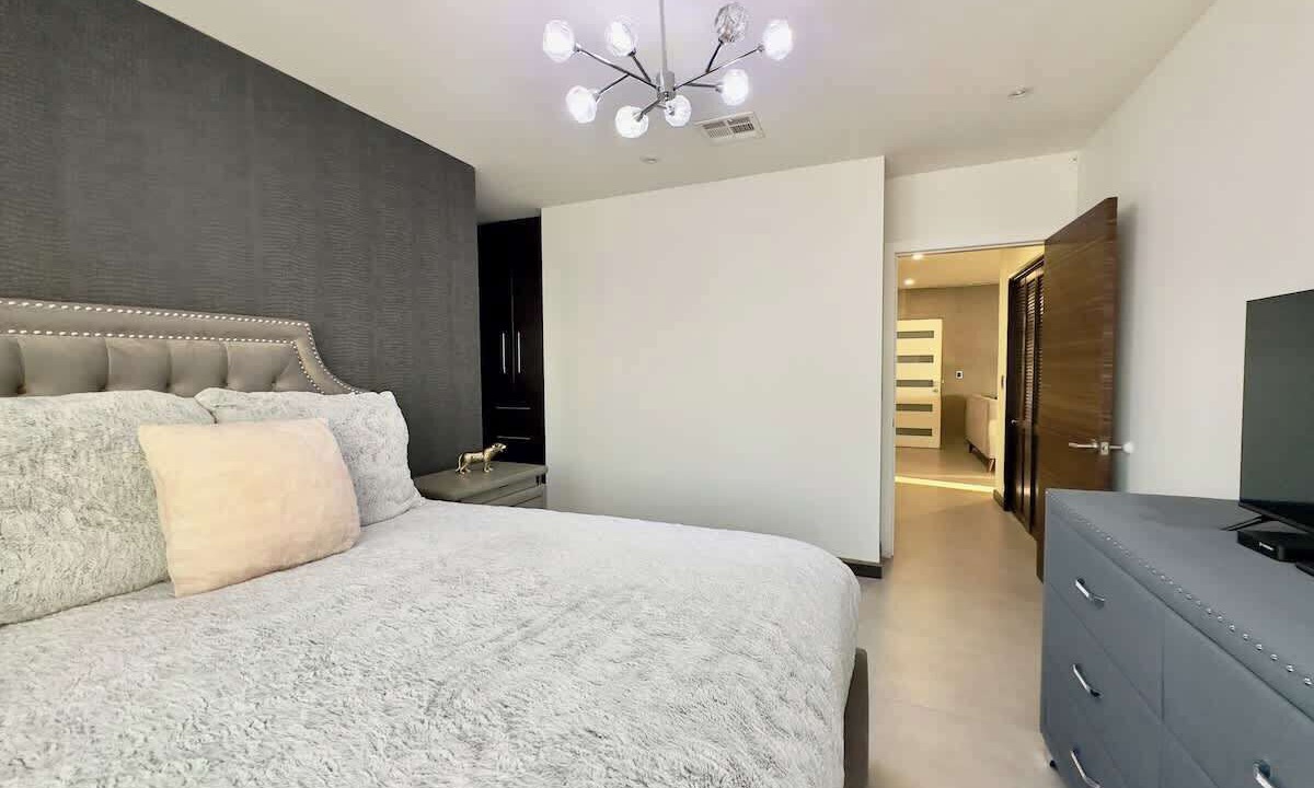 Photo of Bedroom in Costa de Oro