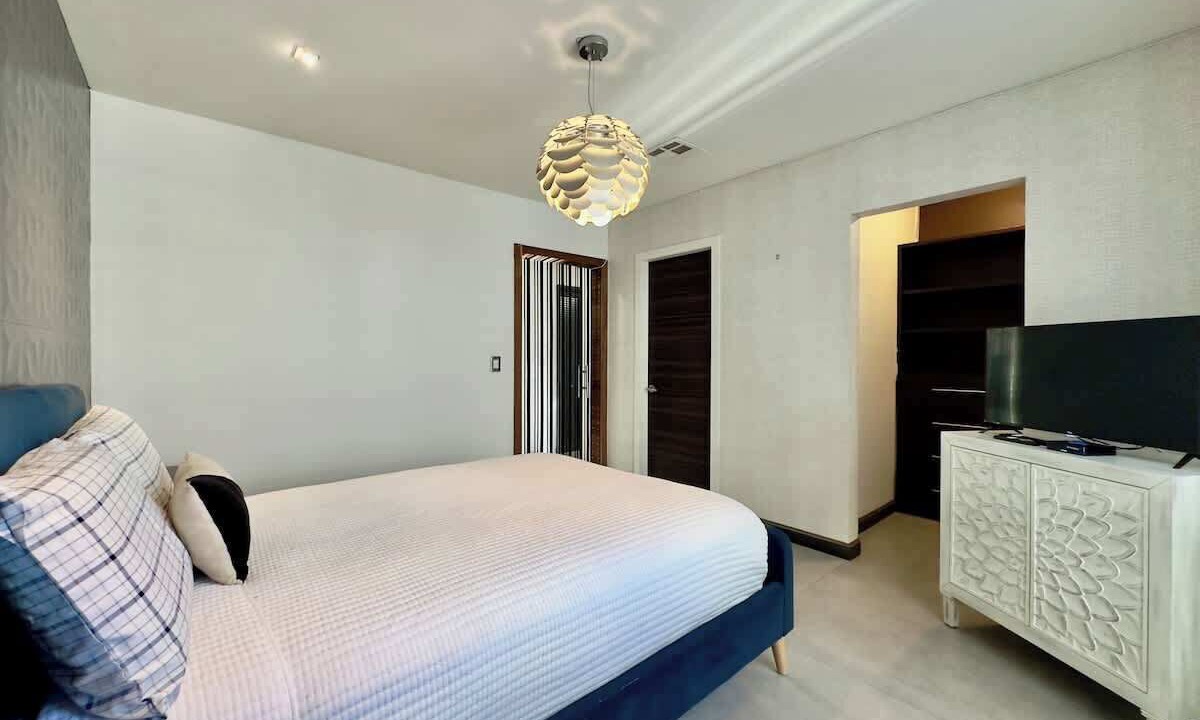 Photo of Bedroom in Costa de Oro
