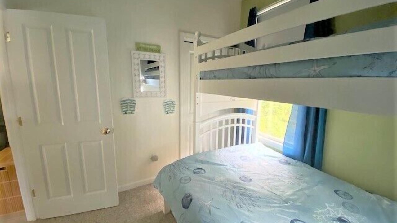 Photo of Bedroom in Summer Village
