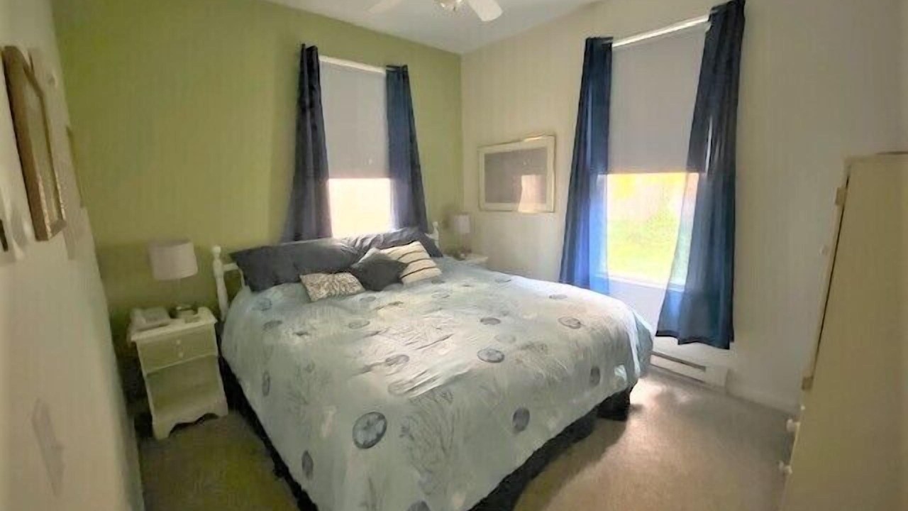 Photo of Bedroom in Summer Village