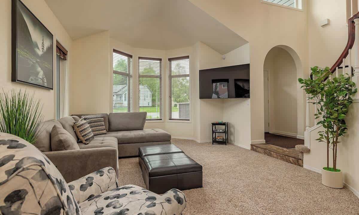 Photo of Bedroom in Northeast Anchorage