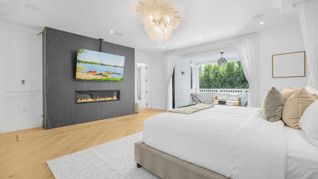 Photo of Bedroom in Melrose