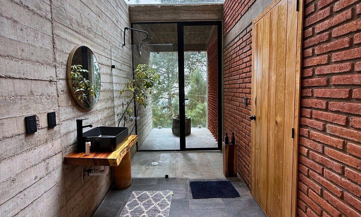 Photo of Bathroom in San Jose del Pacifico