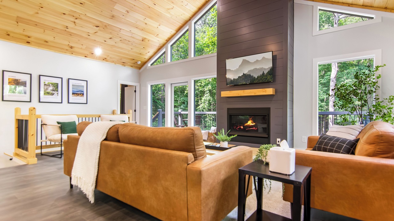 Photo of Bedroom in Eagle Mountain