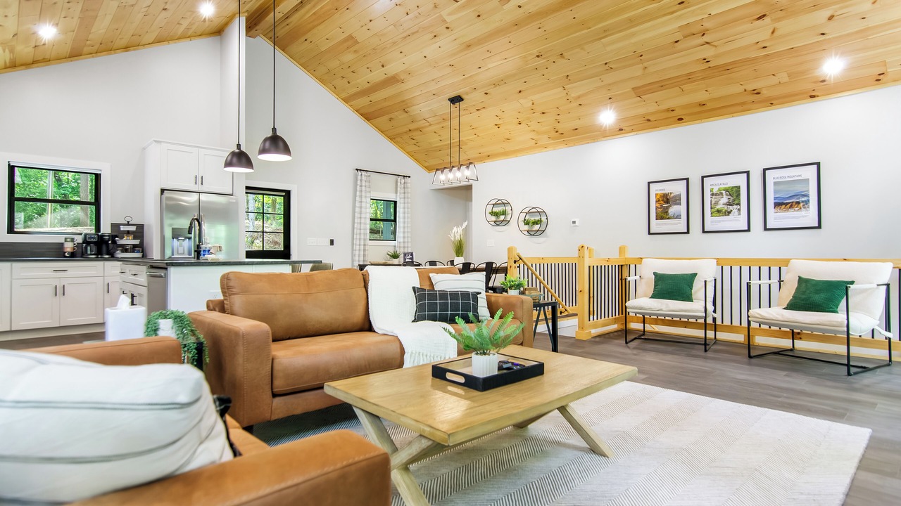 Photo of Bedroom in Eagle Mountain