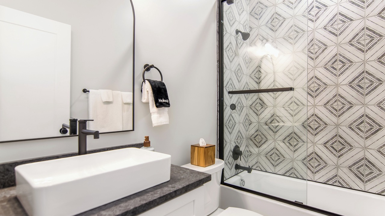 Photo of Bathroom in Eagle Mountain