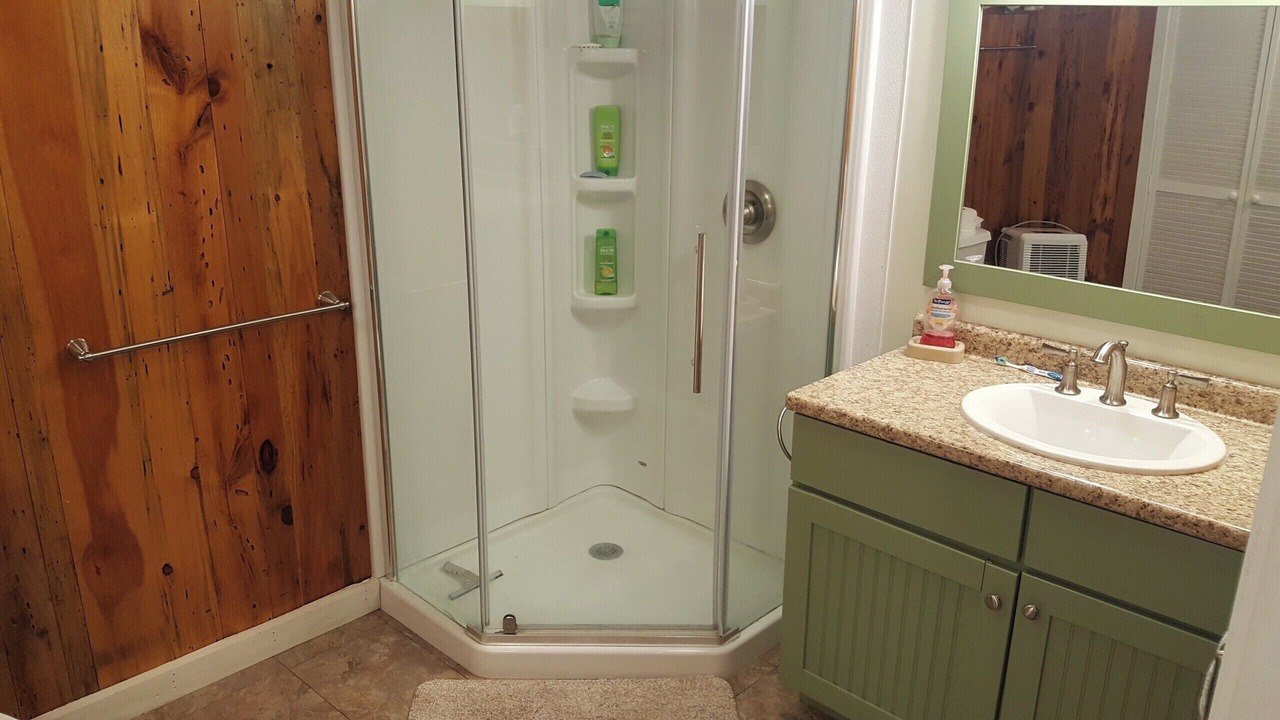 Photo of Bathroom in Gray
