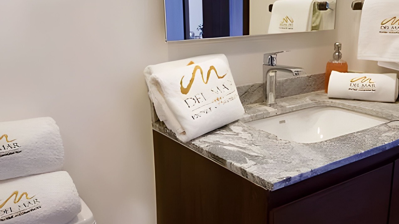 Photo of Bathroom in Providencia