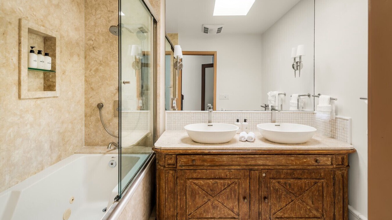 Photo of Bathroom in Sand Section