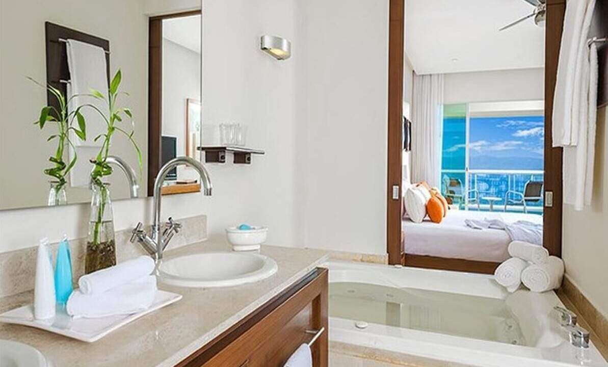 Photo of Bathroom in Diamante