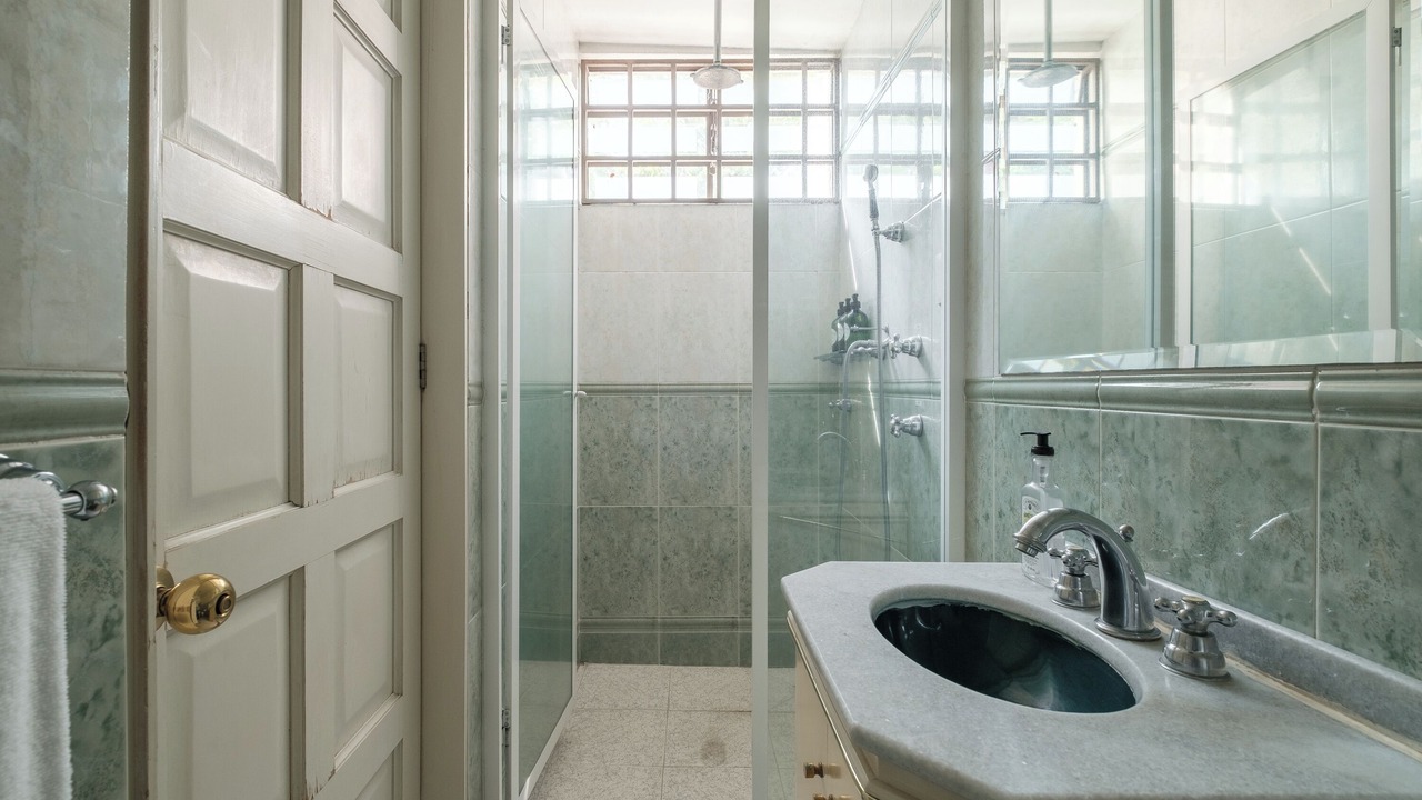 Photo of Bathroom in Hipodromo
