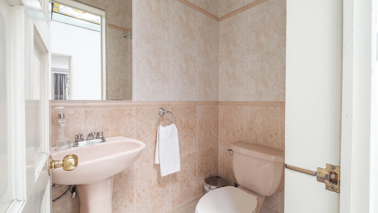 Photo of Bathroom in Hipodromo